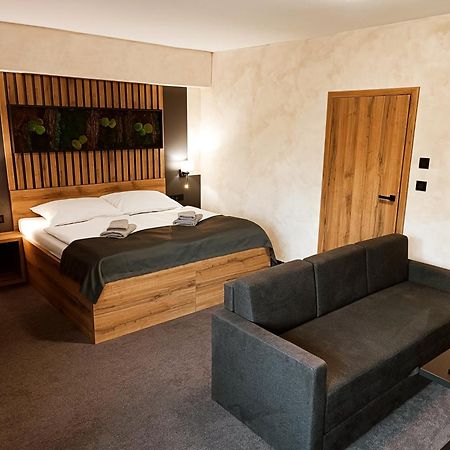 Hotel Kras يدوفنيتسيه المظهر الخارجي الصورة