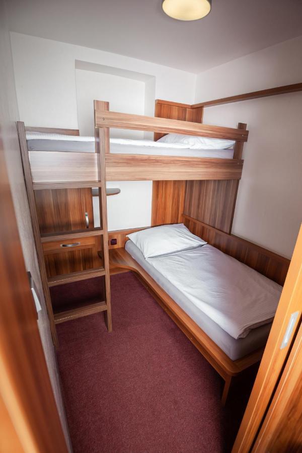 Hotel Kras يدوفنيتسيه المظهر الخارجي الصورة