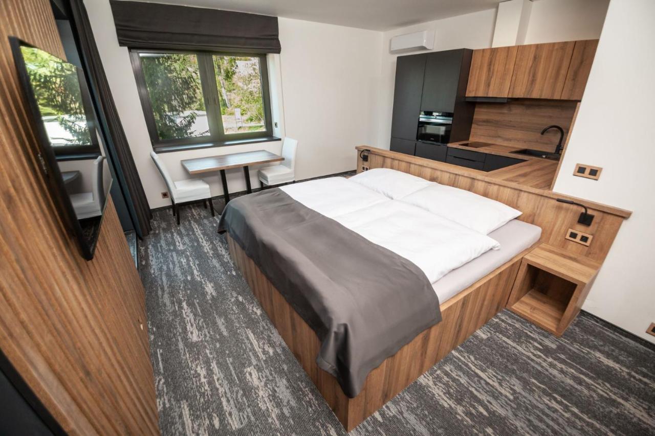 Hotel Kras يدوفنيتسيه المظهر الخارجي الصورة