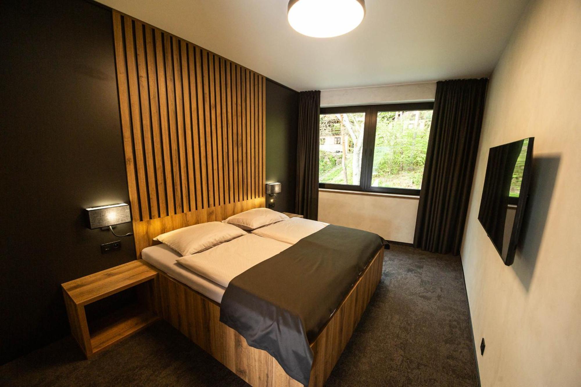 Hotel Kras يدوفنيتسيه المظهر الخارجي الصورة