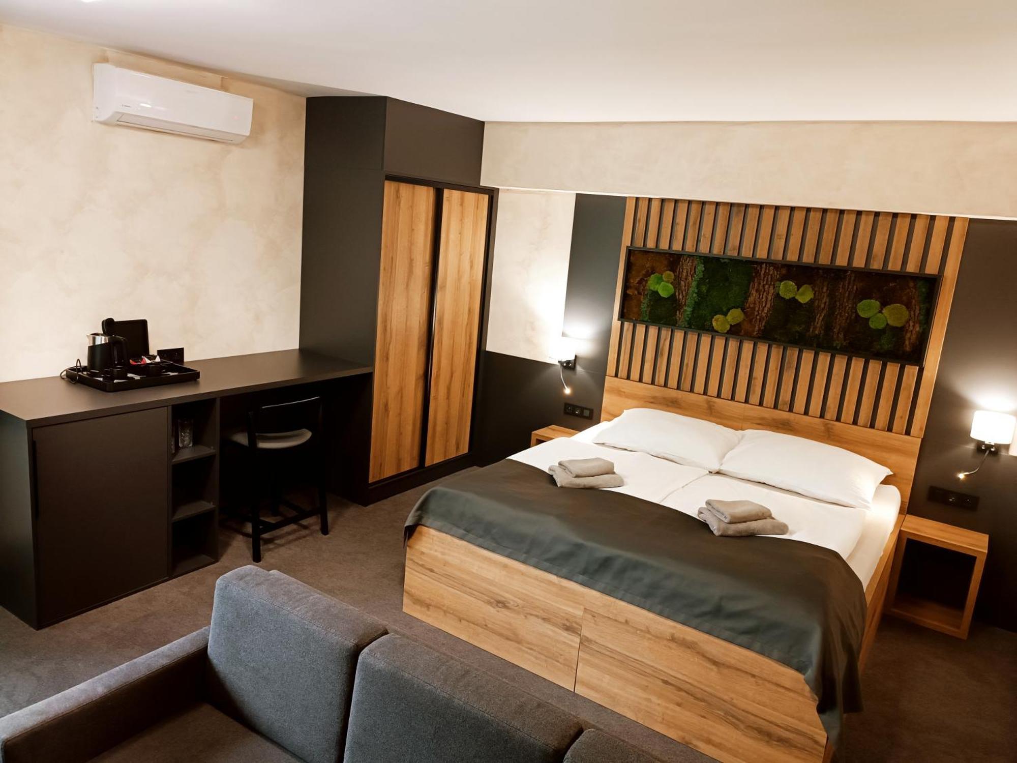 Hotel Kras يدوفنيتسيه المظهر الخارجي الصورة